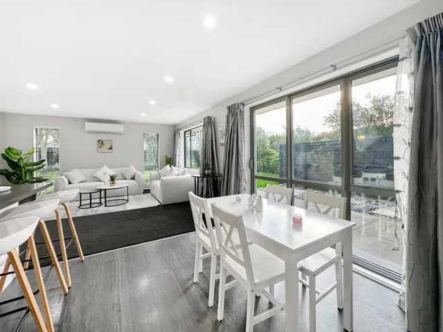 Staged living area